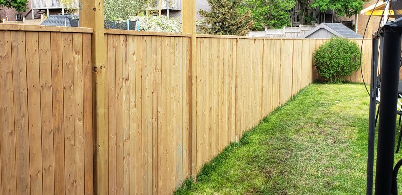Privacy Fence Construction in Bloomington, IL